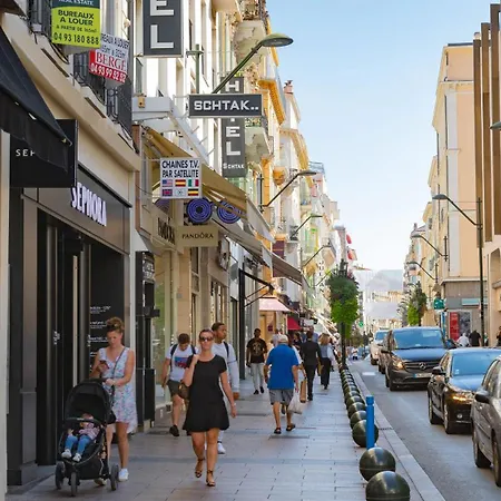 Guestroom - D'hote Homestay