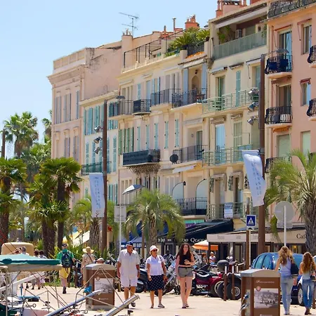 Alloggio in famiglia Guestroom - D'hote Le Cannet