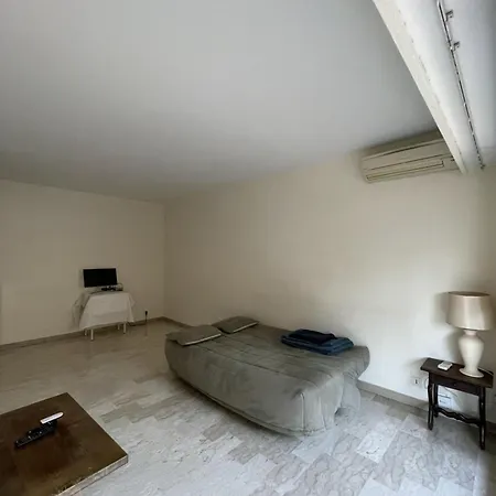 Проживание в семье Guestroom - D'hote *