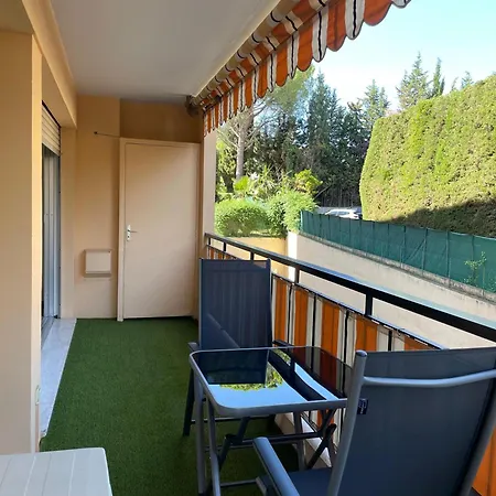 Guestroom - D'hote Accommodatie bij particulieren Le Cannet