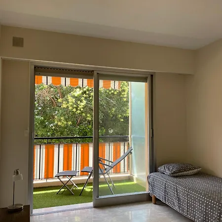 Guestroom - D'hote Проживание в семье *